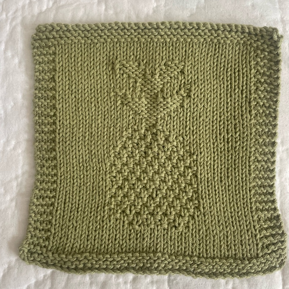 Set of three hand knit dishcloths/washcloths. - Picture 4 of 6